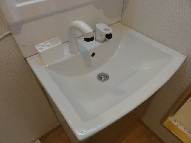 ニューレジデンスジュンの洗面所|洗髪洗面化粧台（イメージ）