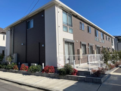 【外観】 | ウィスタリア | 外観写真（昼）