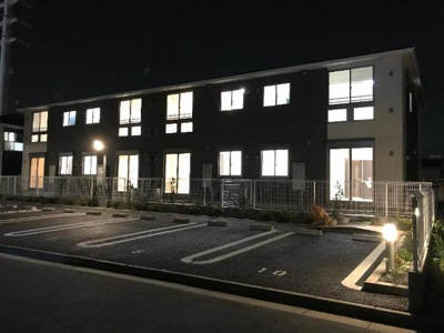 【外観】 | ウィスタリア | 外観写真（昼）