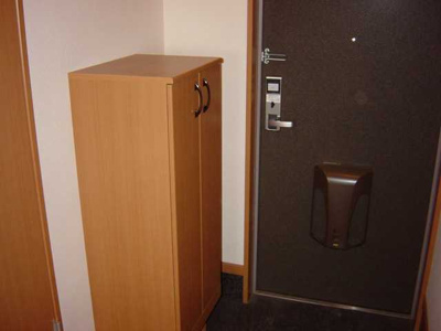 【玄関】 | ネオ・コスモ | 玄関