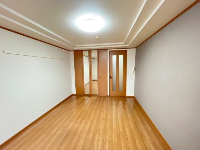 【内装】 | パルティールＫ | 洋室