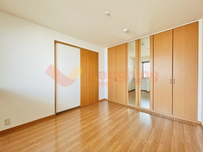 【内装】 | ファインコート北野Ⅱ | 明るい色調の室内です