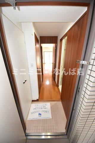 WILLDO松屋町の玄関