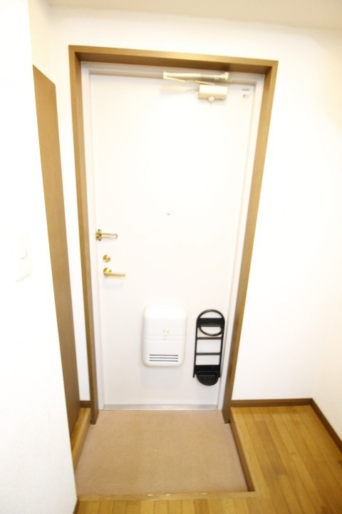 メイプルヒルズの玄関