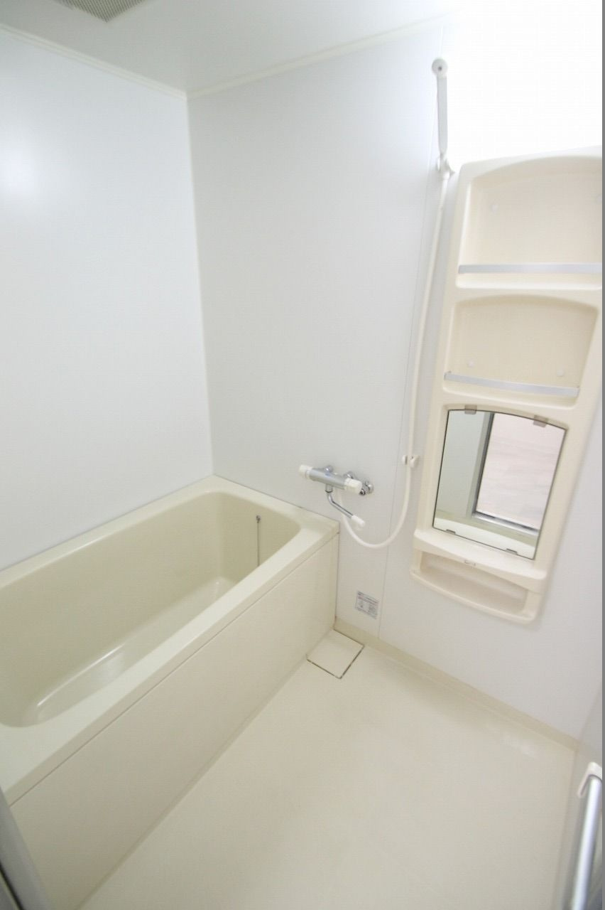 スカイロードの浴室