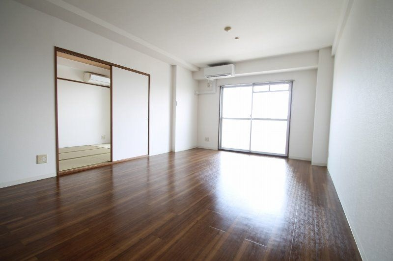 スカイロードの居間・リビング