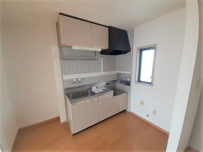 【キッチン】 | レジデンス下栗 | キッチンです