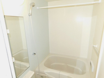 【浴室】 | かりんＢ | 日々の疲れを癒すお風呂付です