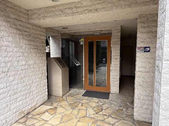 ヴィラルーチェのエントランス