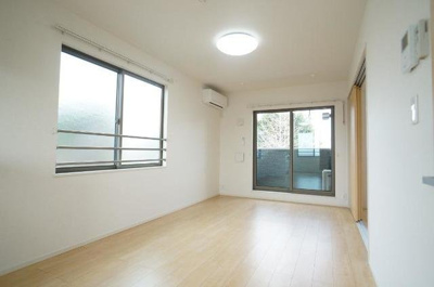 【居間・リビング】 | プリエール | 居間です