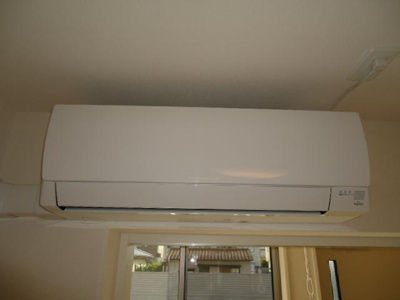 【設備】 | クレストコート清修 | エアコン