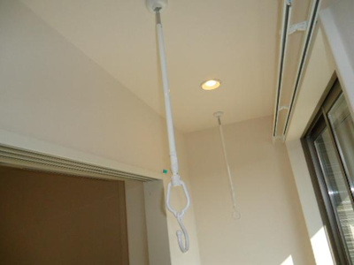【設備】 | クレストコート清修 | 室内物干し