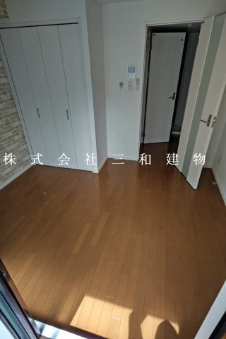 センチュリーパレスの居間・リビング