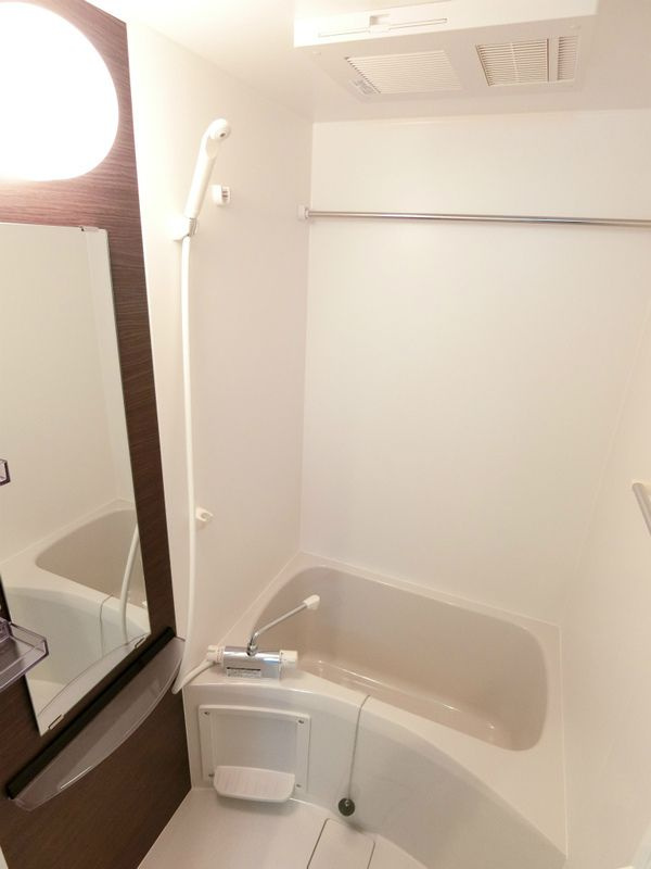 リブリ・グラン馬橋の浴室