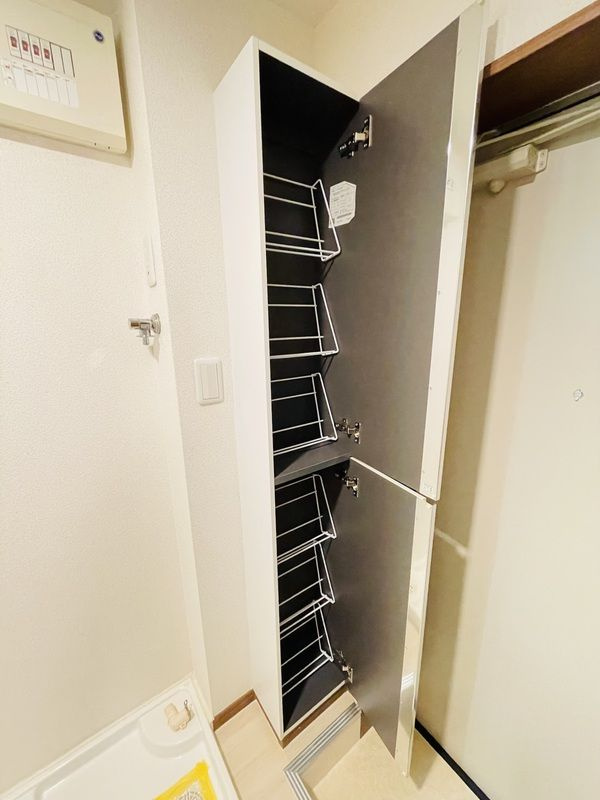 リバージュ千住大橋の玄関