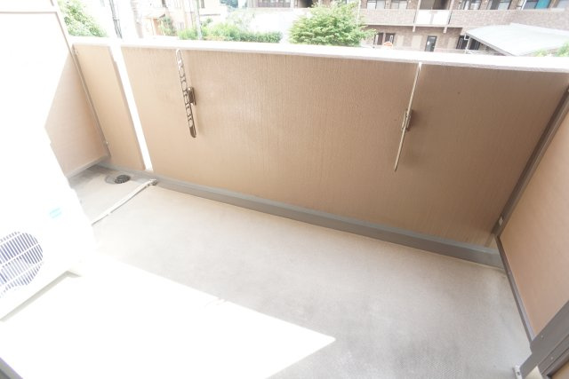 ＫＤＸ宝塚レジデンスのバルコニー