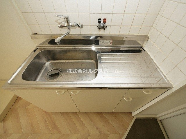 スカイブルーのキッチン|キッチンです