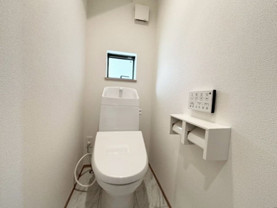 【トイレ】 | 高槻市柱本6丁目　新築戸建