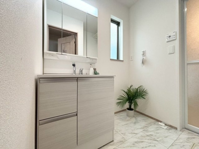 【独立洗面台】 | 高槻市柱本6丁目　新築戸建