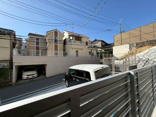 プルメリア阪大前の展望