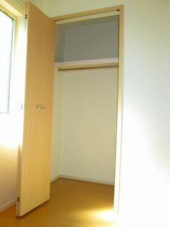 【収納】 | シャン・ド・フルールⅠ | 便利な収納スペースです