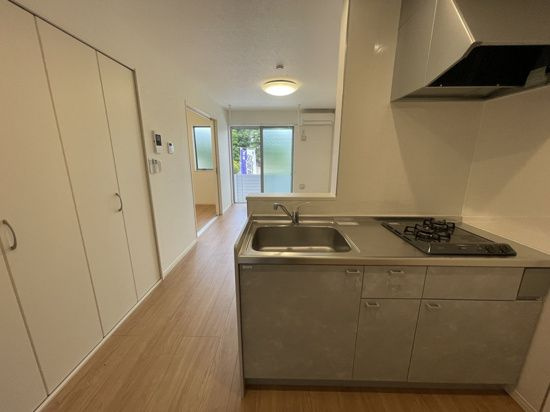 ルピナス東門前のキッチン