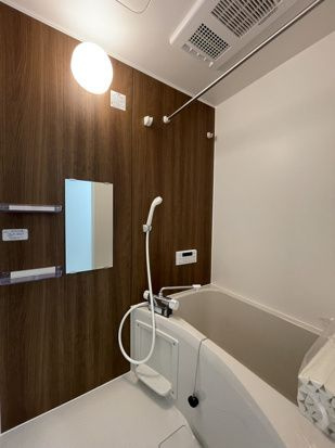 ルピナス東門前の浴室