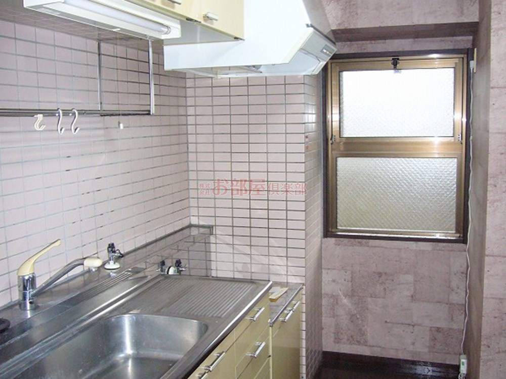 プルミエ国分のキッチン|同タイプ参考※現況優先