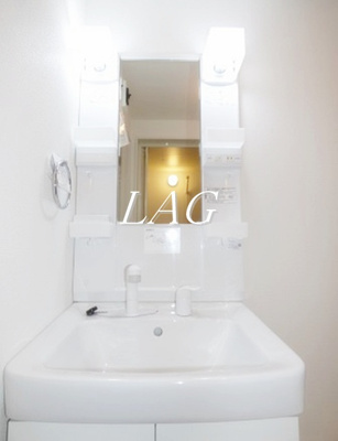 【洗面所】 | グラン・ノワール津田沼 | 洗面台です。