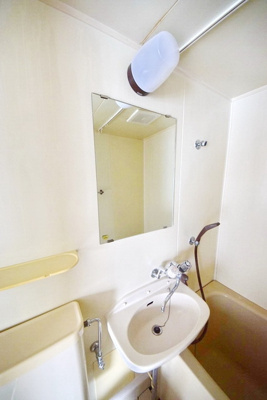 【洗面所】 | エスハイム | 洗面台です