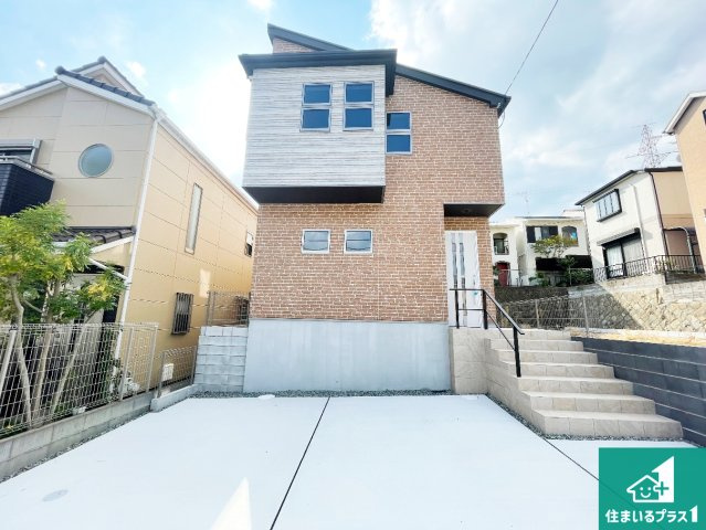 宝塚市宝梅　新築一戸建て