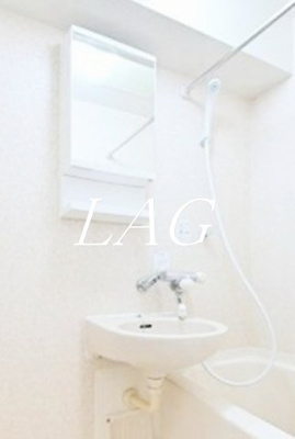 【洗面所】 | フェニックス目黒 | 洗面台です。