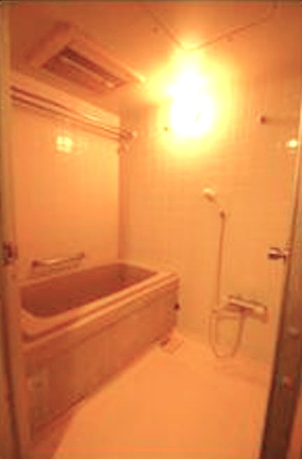 アミティ草加の浴室