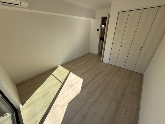 プルメリア阪大前の居間・リビング