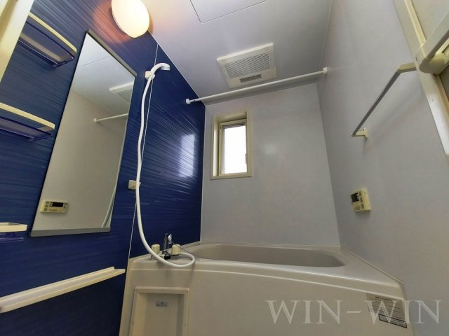 エバーラスト WESTの浴室