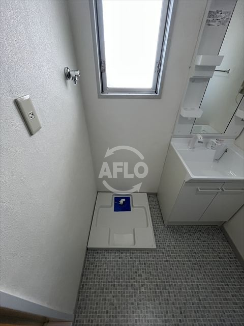 グランドール天王寺の設備|グランドール天王寺　室内洗濯機置場