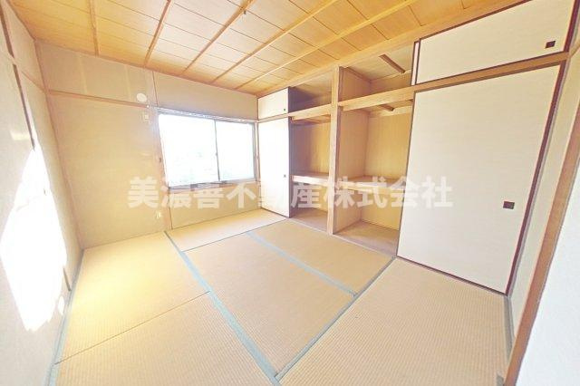 ６６０８７　岐阜市又丸中古戸建て（事務所付き）の和室