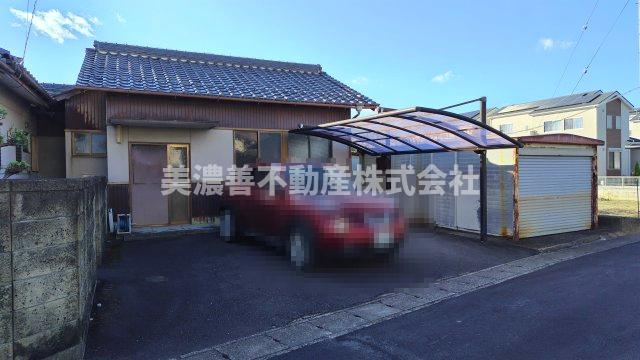 ６６０８７　岐阜市又丸中古戸建て（事務所付き）の前面道路含む現地写真