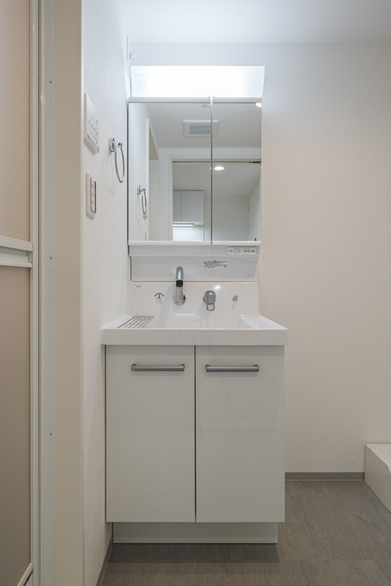 robot home 鉄道博物館Ⅱの独立洗面台