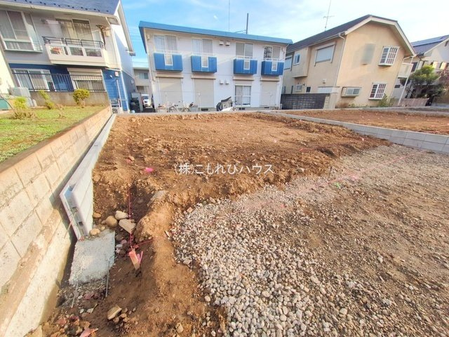 鴻巣市鴻巣第2　新築一戸建て　リーブルガーデン　01