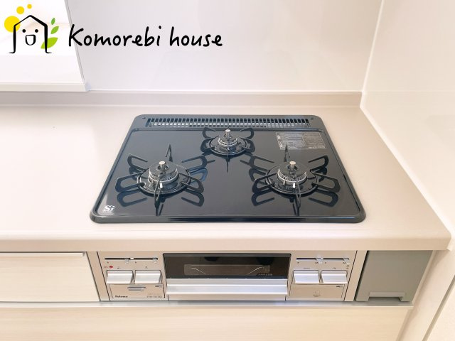 鴻巣市鴻巣第2　新築一戸建て　リーブルガーデン　01のキッチン|お料理しやすいキッチンです
