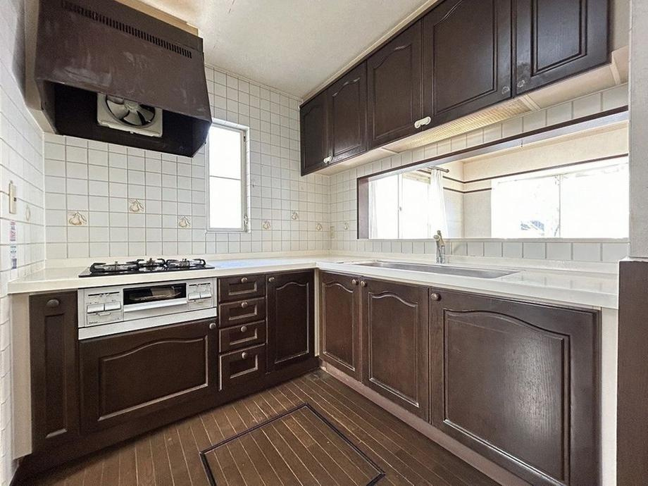 泉区緑園1丁目 中古戸建 5780万円のキッチン