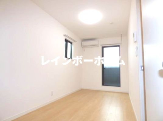 グラン・ノワール津田沼の居間・リビング