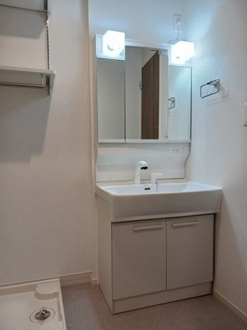 プランドールＡの独立洗面台|コンパクトで使いやすい洗面所