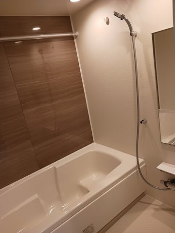 プランドールＢの浴室|ゆったり過ごせるお風呂です