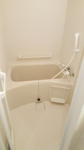 クレイノリヴェールの浴室