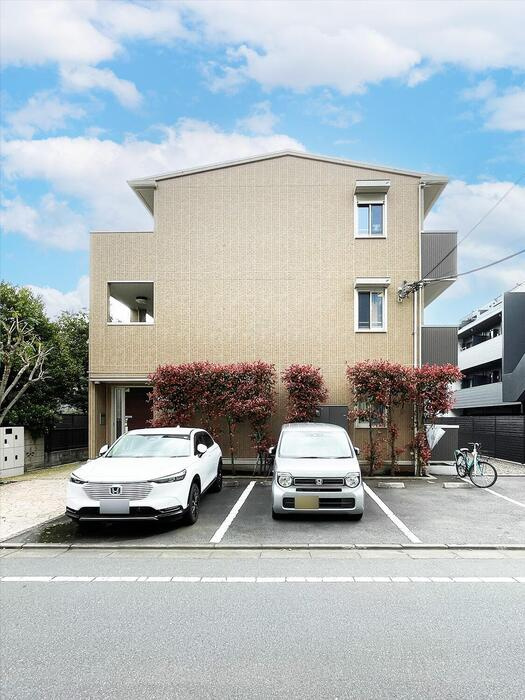 カーメル共栄の外観