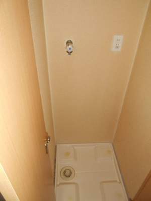 【設備】 | レ・ベント高円寺 | 室内洗濯機置き場。