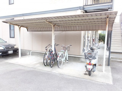 【その他共用部分】 | フローラA | 駐輪場