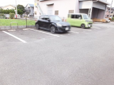 【駐車場】 | フローラA